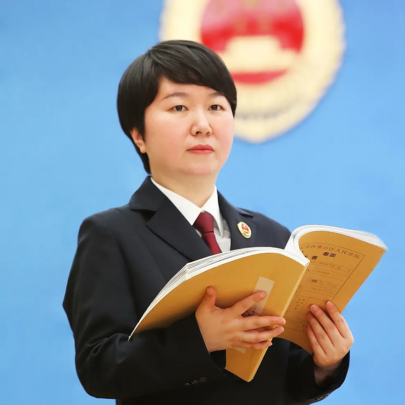 刘亮